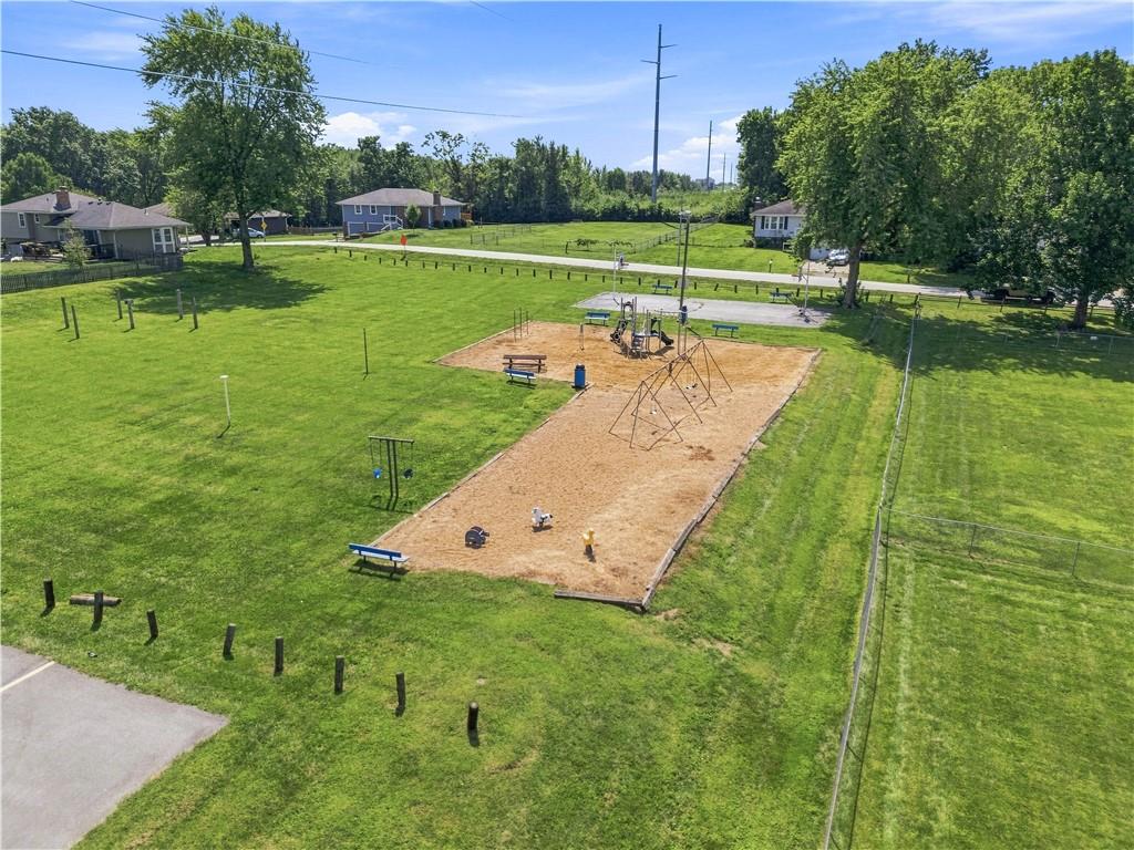 919 NE 112th Ter, Kansas City, MO 64155