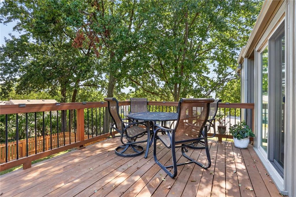 4140 NW 78th St, Kansas City, MO 64151