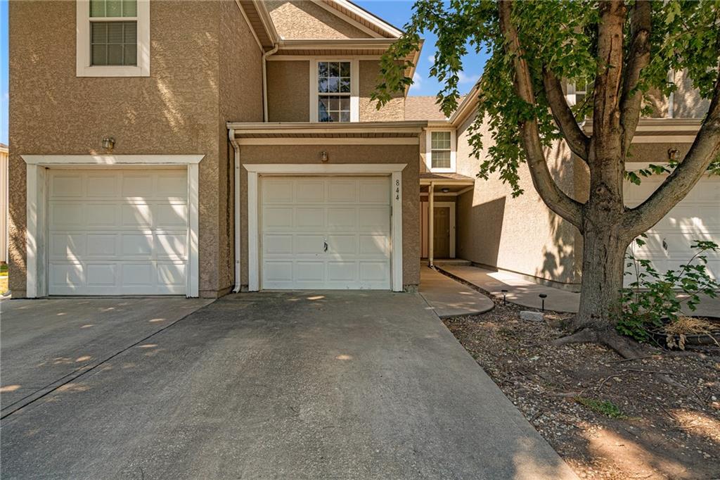 844 S Woodson Ct, Gardner, KS 66030