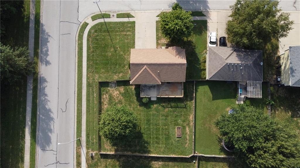 11421 N Kentucky Ave, Kansas City, MO 64157