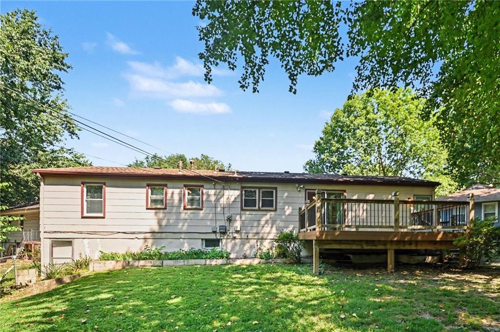 5201 NE 42nd St, Kansas City, MO 64117