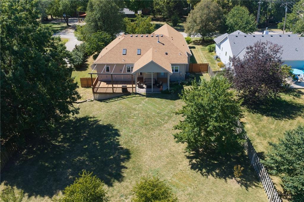 1104 Wagon Wheel Rd, Lawrence, KS 66049