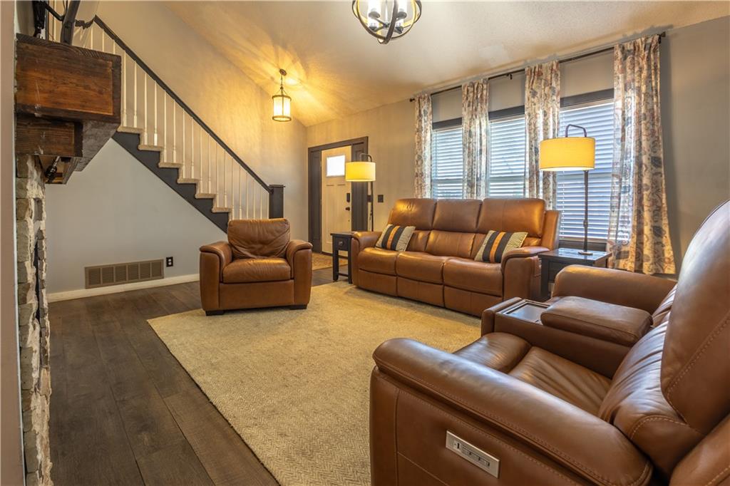 621 Shepherd Rd, Lawson, MO 64062