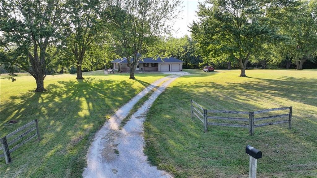 188 SE Everett Ln, Plattsburg, MO 64477