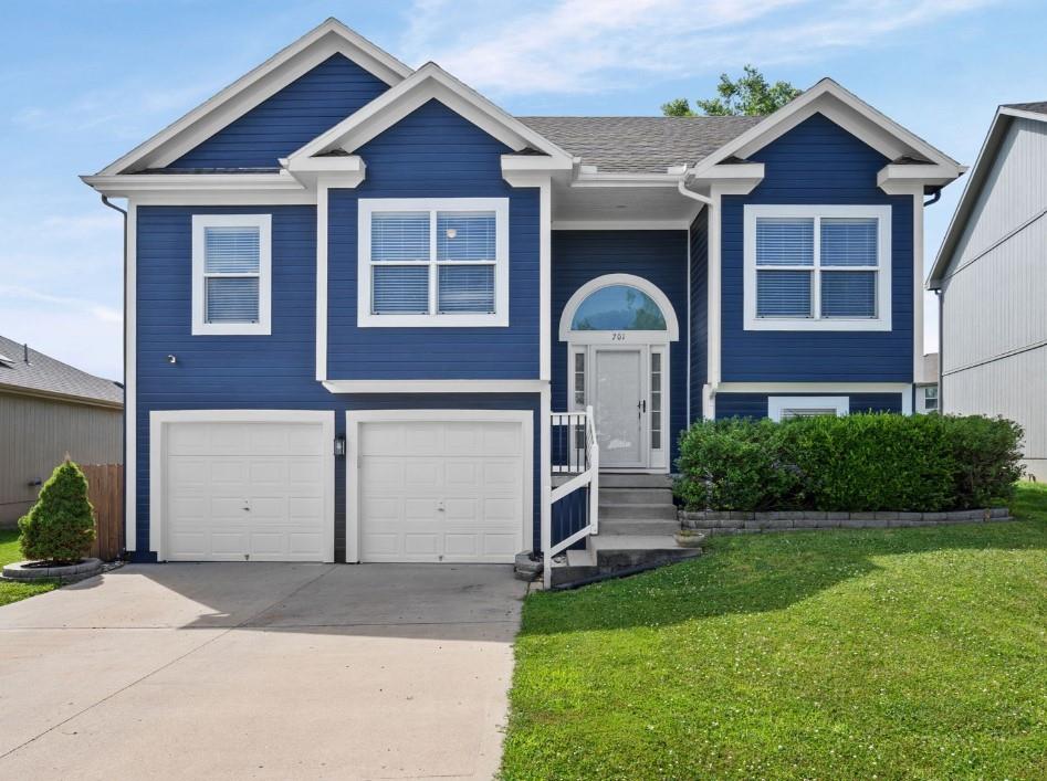 701 N Rockwell Ave, Independence, MO 64056