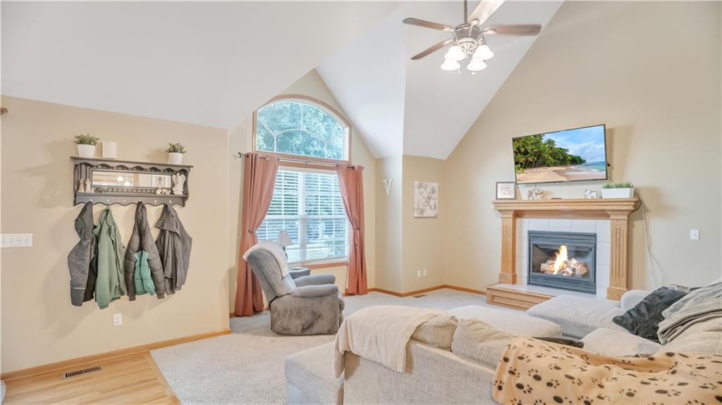 1006 S 14th St, Louisburg, KS 66053