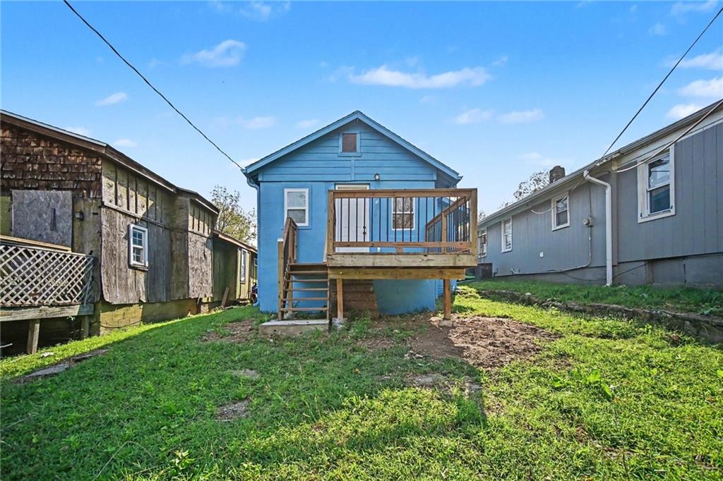 2306 N Hallock St, Kansas City, KS 66101
