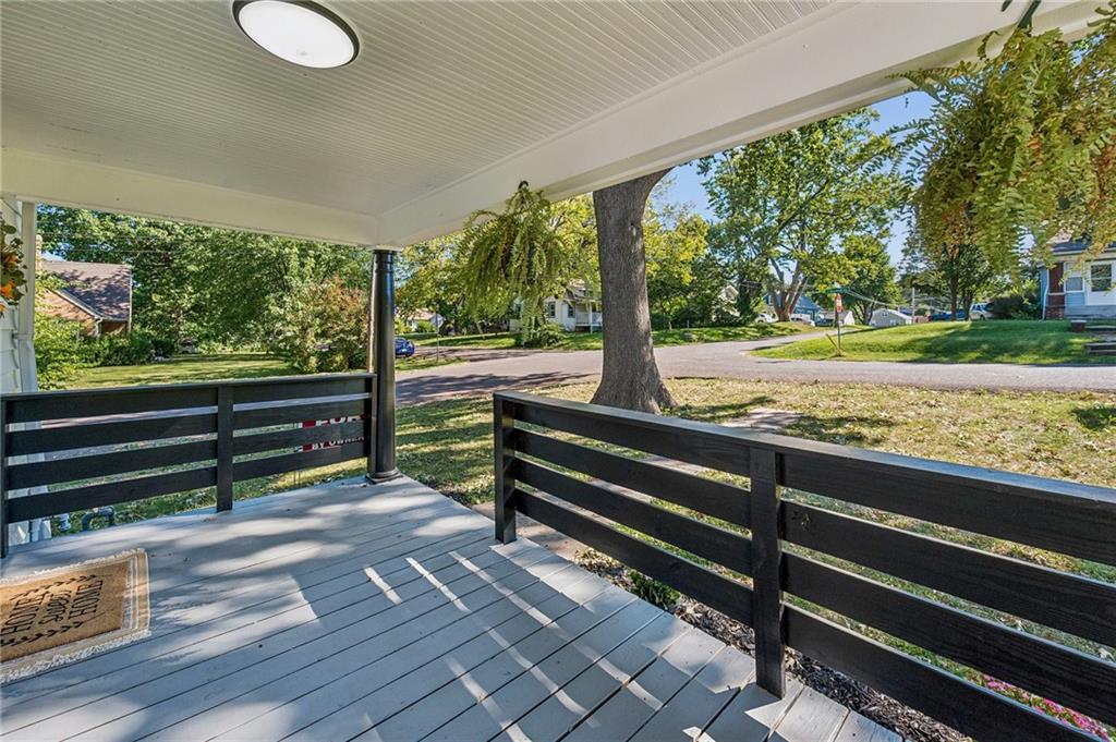 1500 S Maywood Ave, Independence, MO 64052