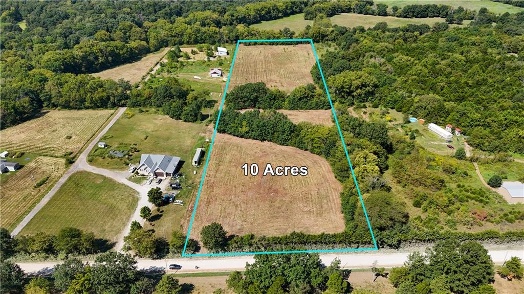 Lone Star Rd, Smithton Twp, MO 65301