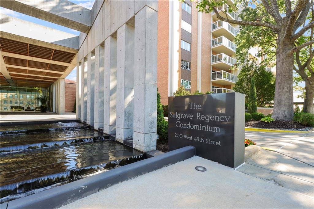 121 W 48th St #503, Kansas City, MO 64112