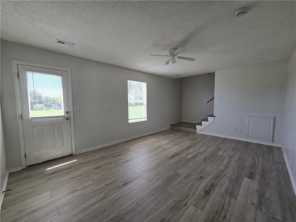 4305-07 E 139th St, Grandview, MO 64030