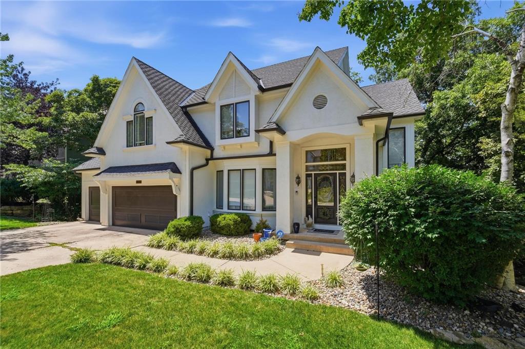 10340 S Hollis Ln, Olathe, KS 66061