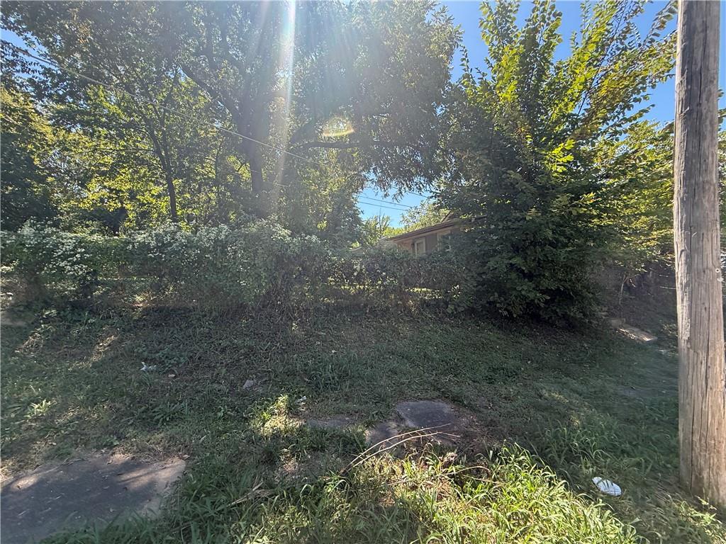 7001 S Benton Ave, Kansas City, MO 64132