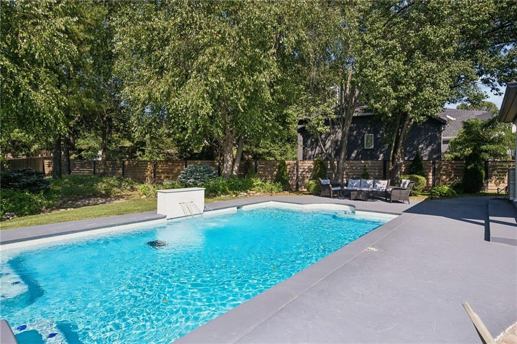 5346 W 123rd St, Leawood, KS 66209