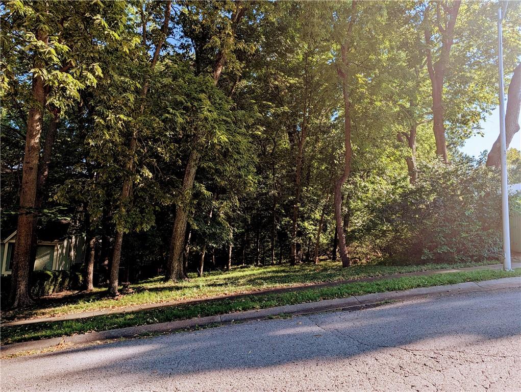 313 N Briarcliff Cir, Kansas City, MO 64116