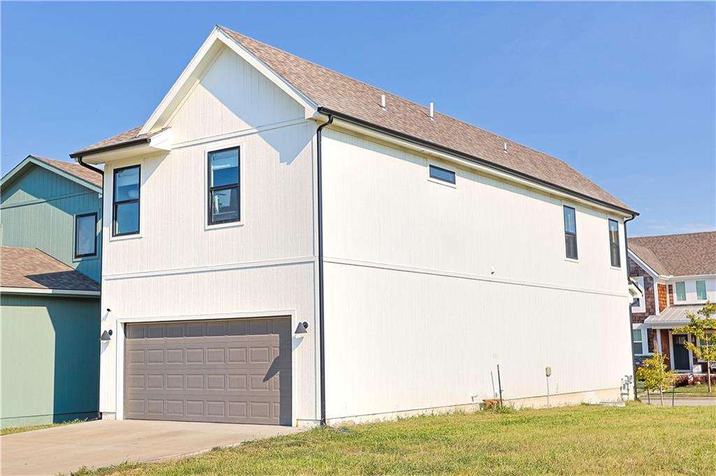 23509 E 11th Ter S, Independence, MO 64056