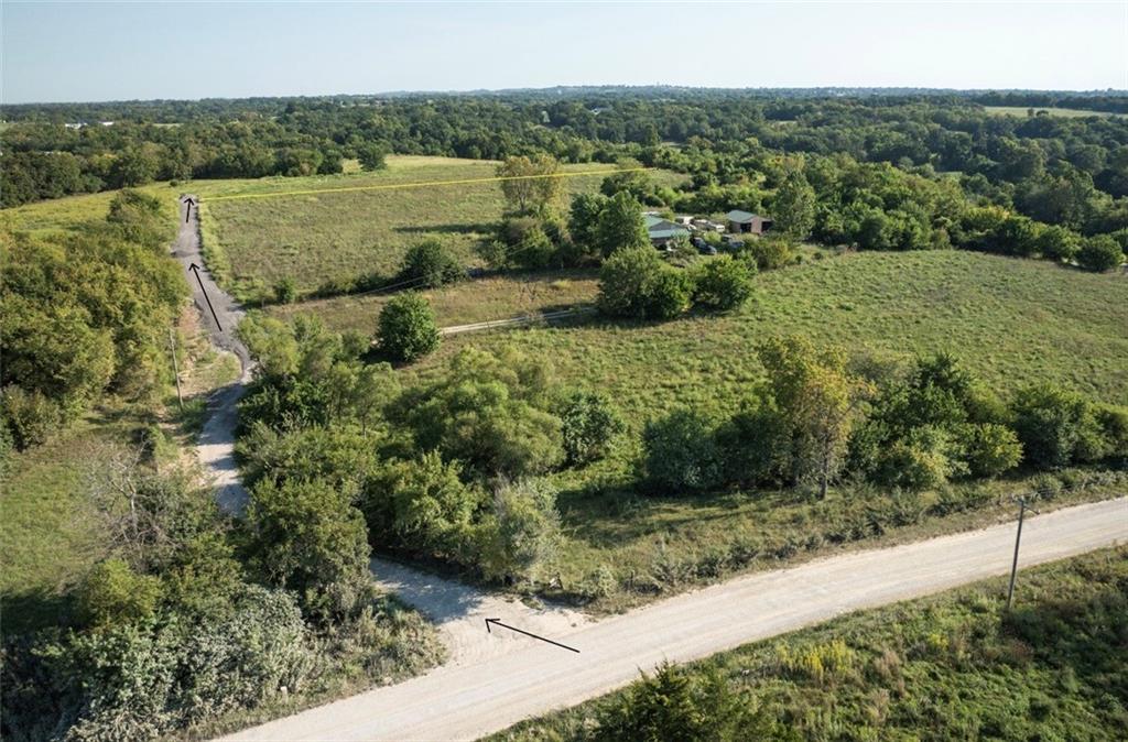 6155 Newton Rd, Odessa, MO 64076