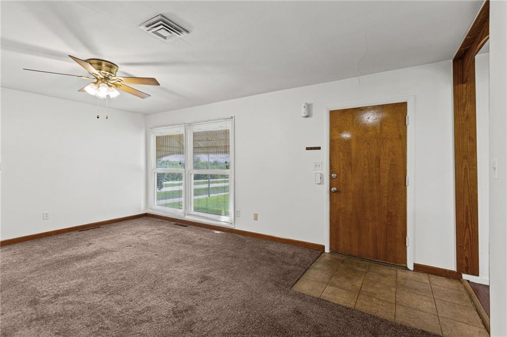 800 Marilynn Ave, Liberty, MO 64068