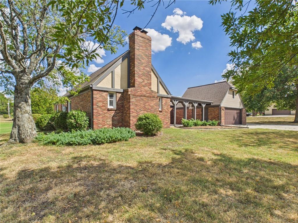 915 215th St, Fort Scott, KS 66701