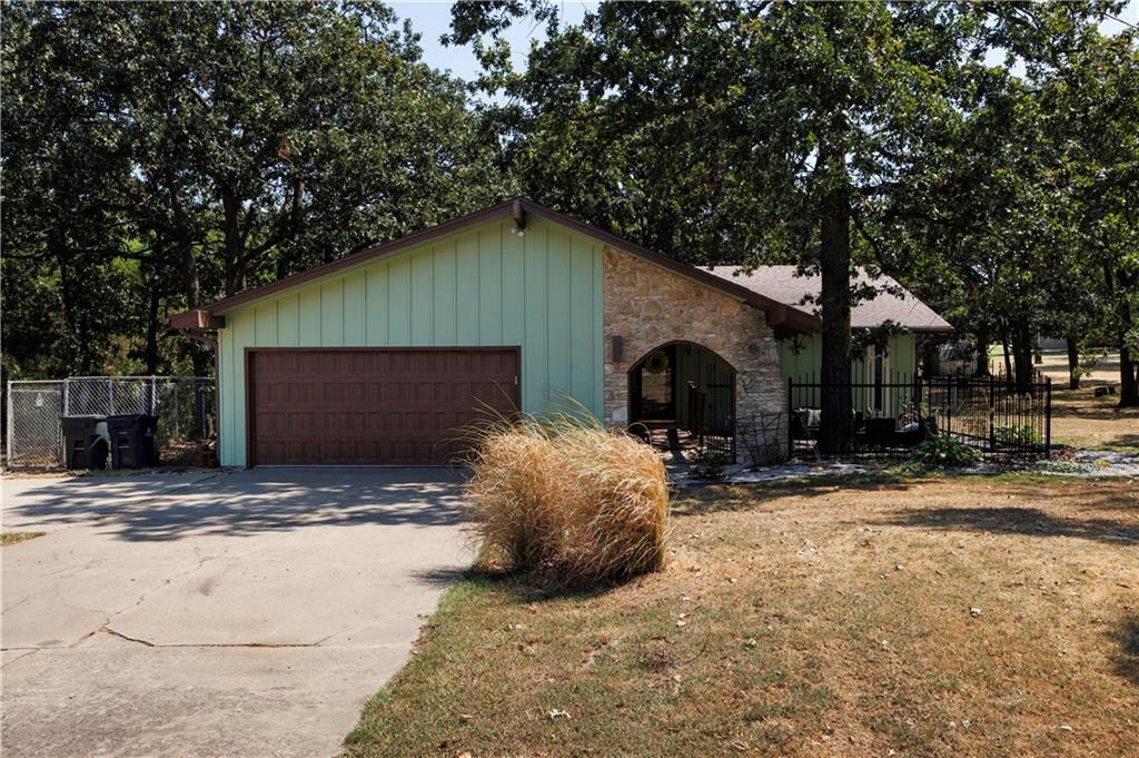 2936 Crown Dr, Independence, KS 67301