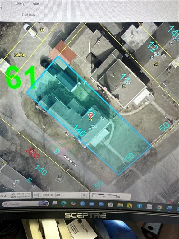 778 Highland Ave, Lexington, MO 64067
