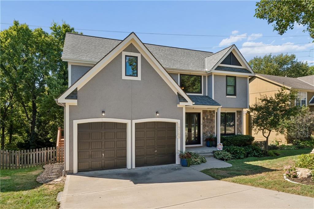 19769 W 107th St, Olathe, KS 66061