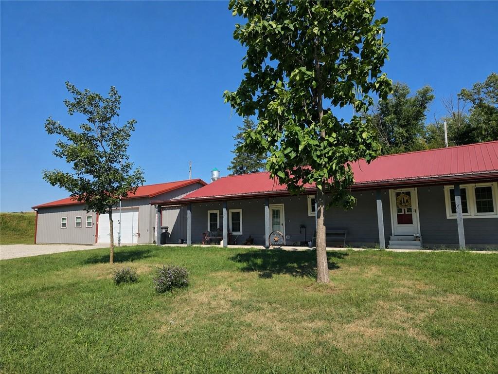 504 Goldengate St, Robinson, KS 66532