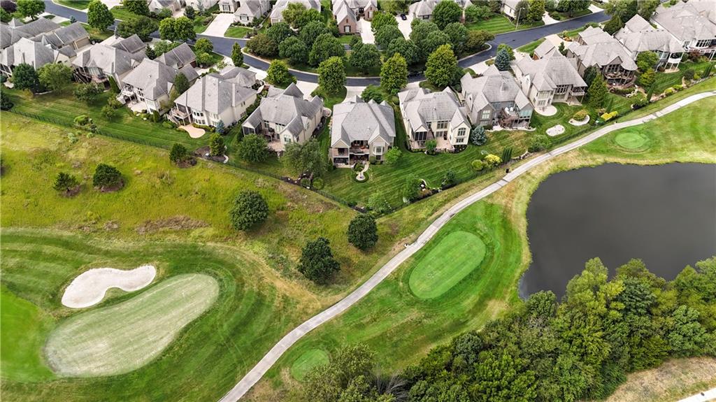 14105 Nicklaus Dr, Overland Park, KS 66223