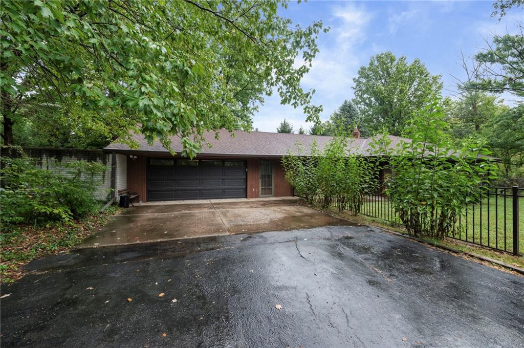 13619 Clementine Rd, Smithville, MO 64089