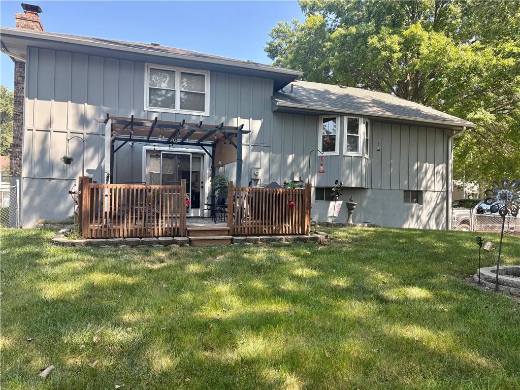 6407 E 140th Ter, Grandview, MO 64030