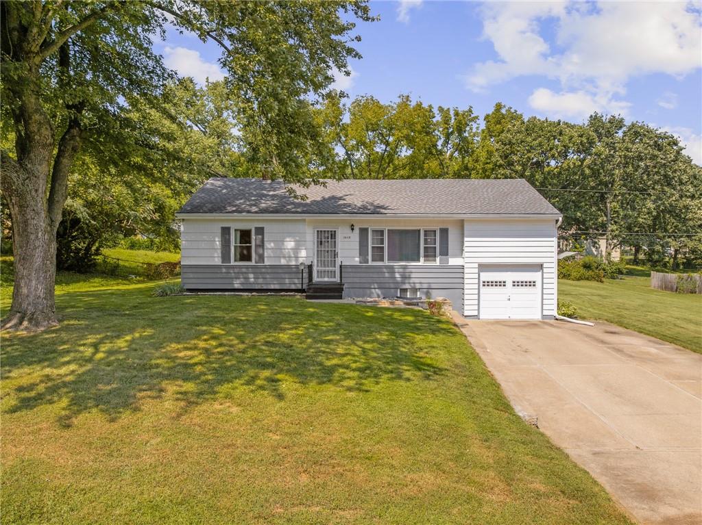 10112 E 79th Ter, Raytown, MO 64138