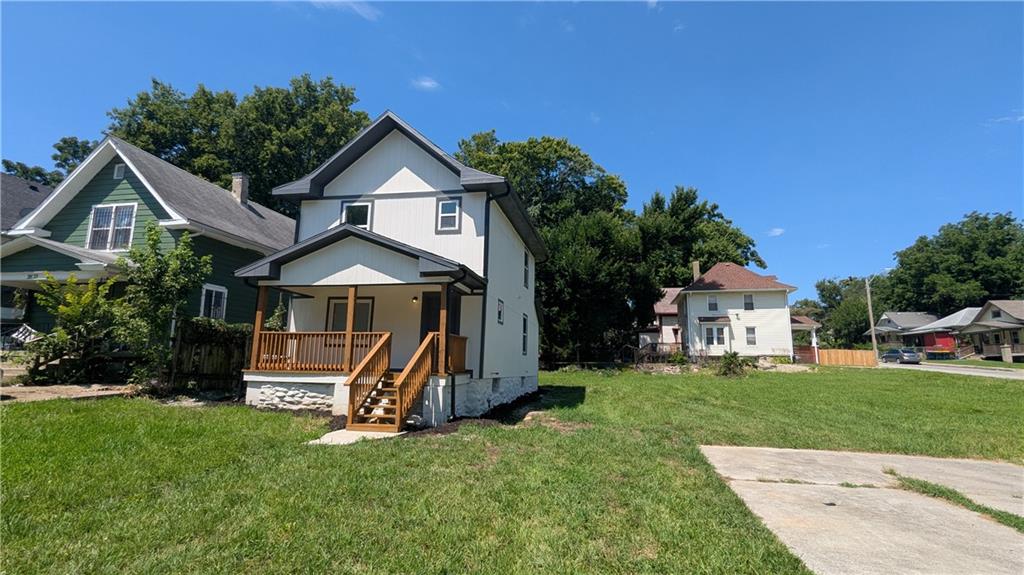 2628 College Ave, Kansas City, MO 64127