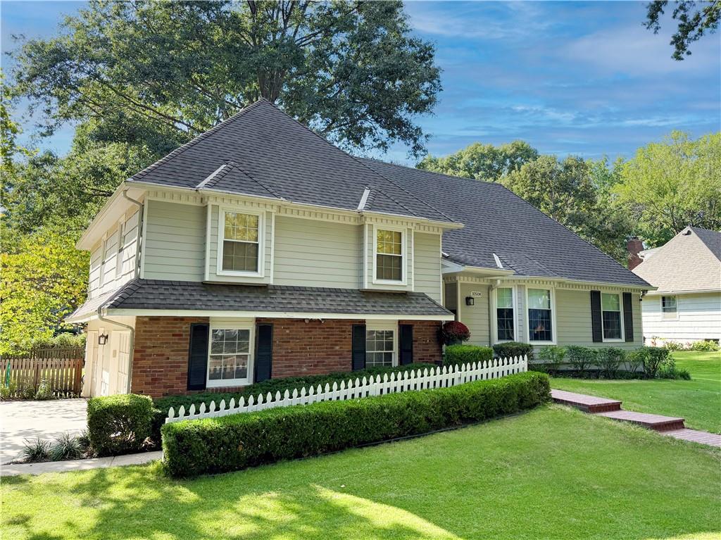 10508 Ensley Ln, Leawood, KS 66206