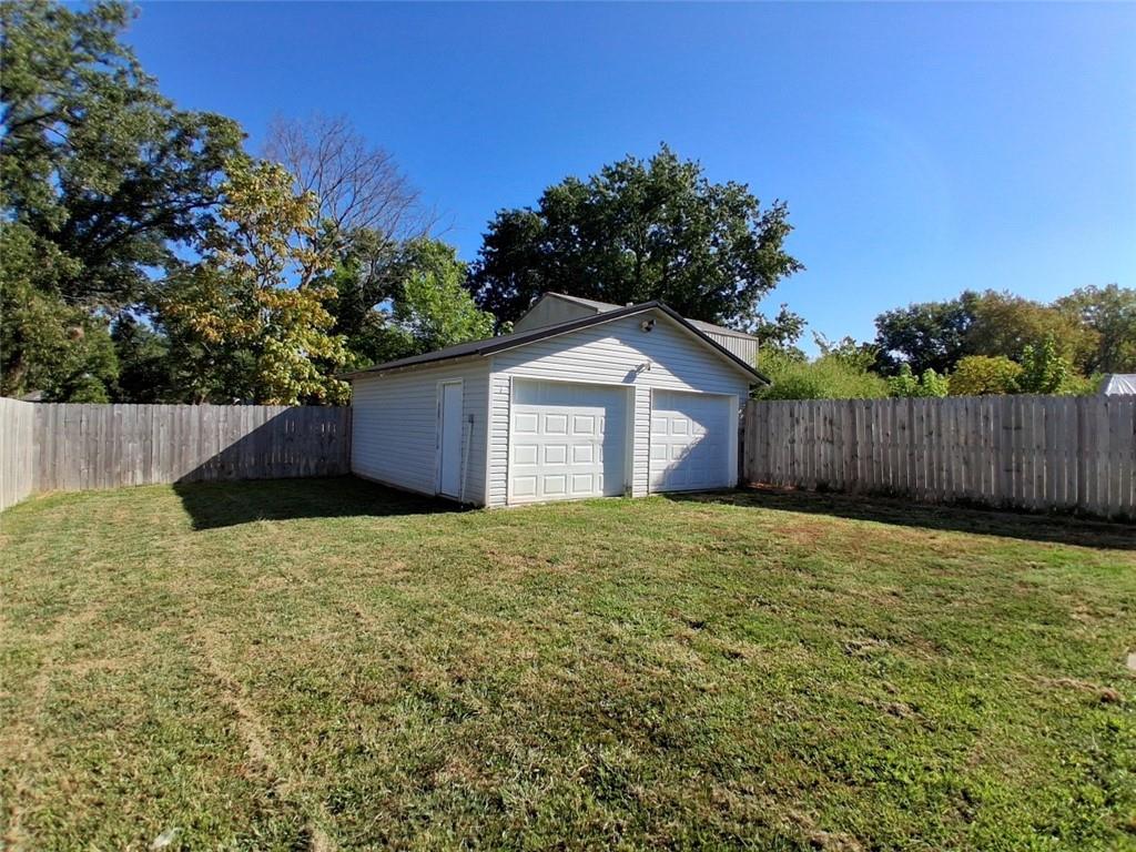 404 - 406 W Buffalo St, Girard, KS 66743