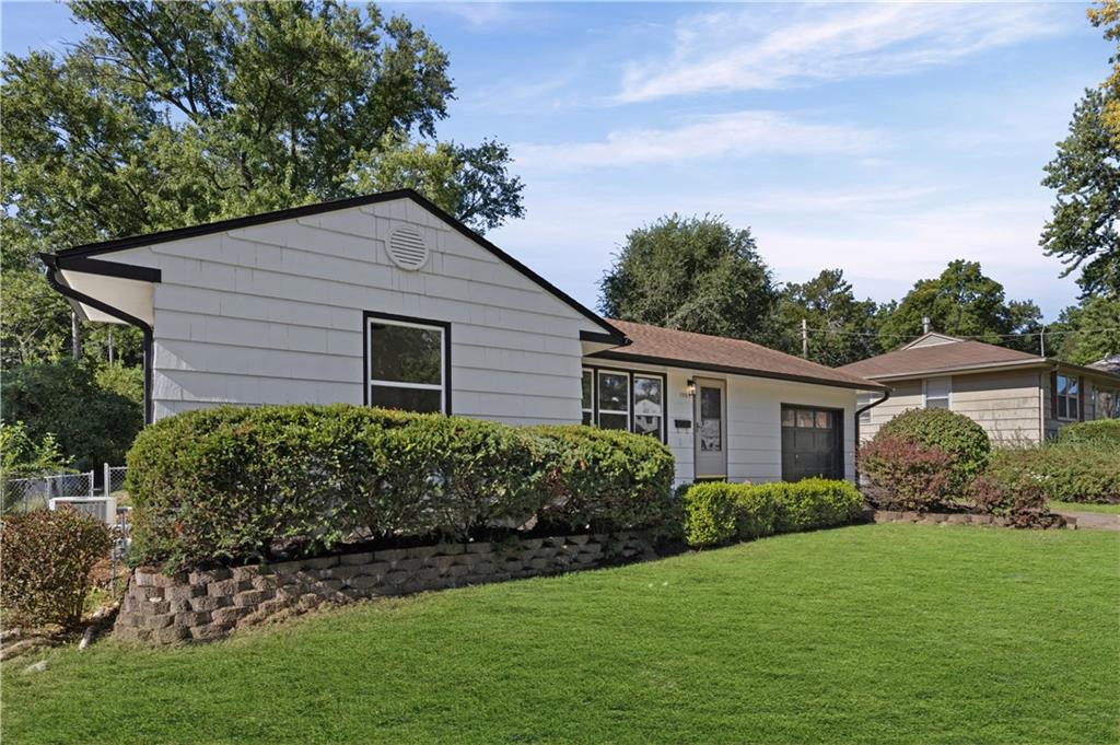 12105 E 47th Ter S, Independence, MO 64055