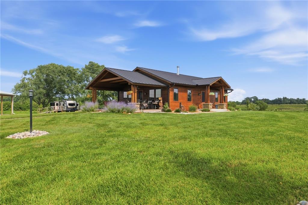 17322 State Rt E Hw, Pleasant Hill, MO 64080