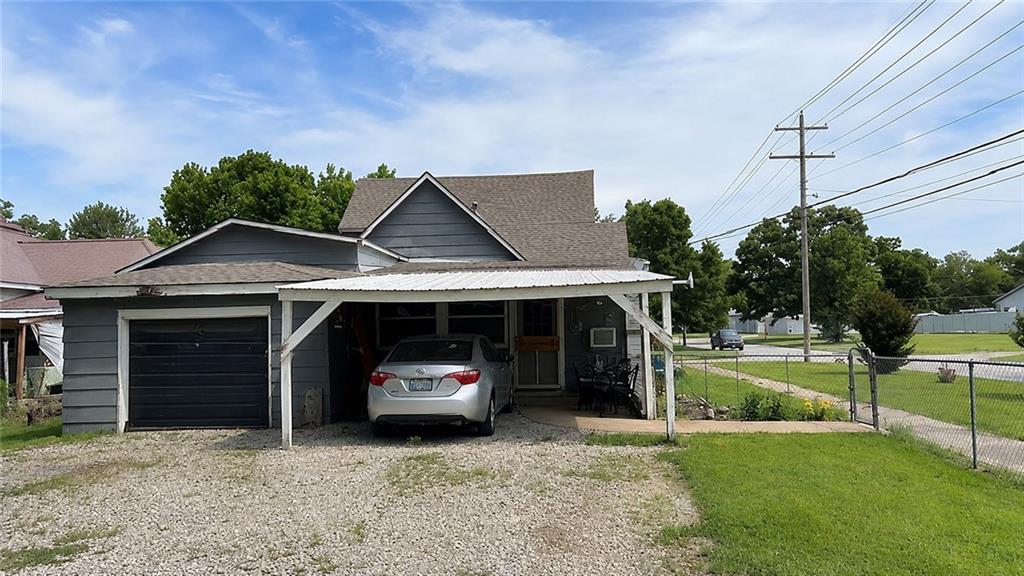 1001 Grant St, Neodesha, KS 66757
