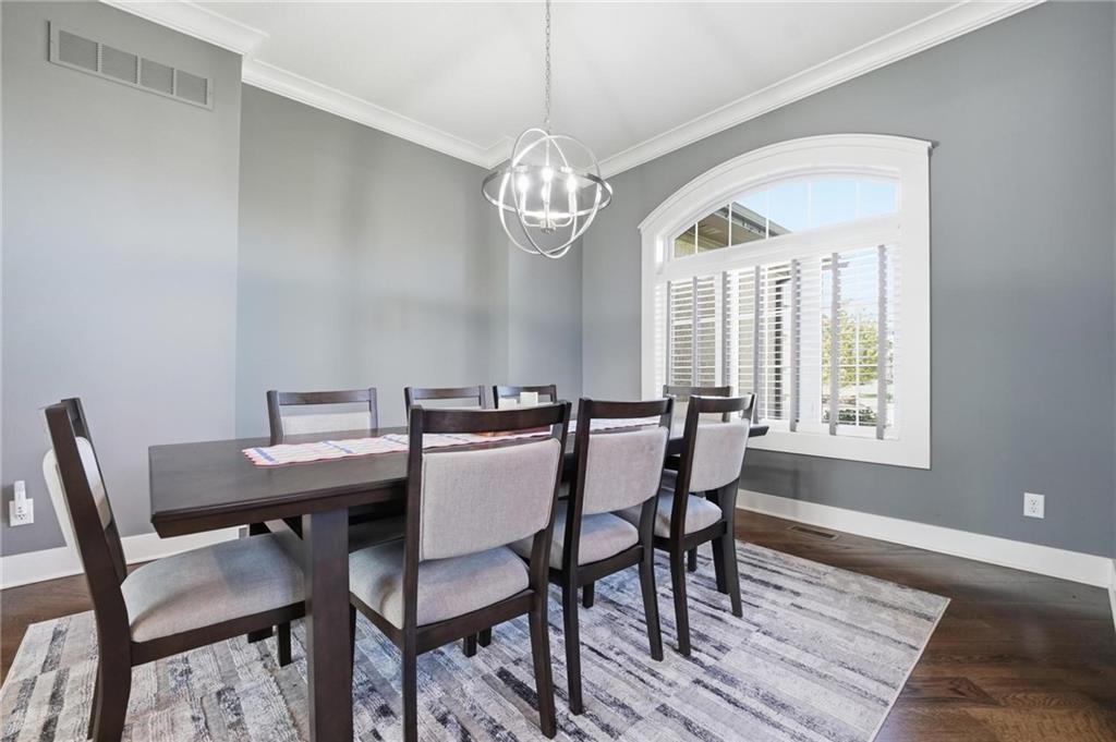 11315 W 166th Ter, Overland Park, KS 66221