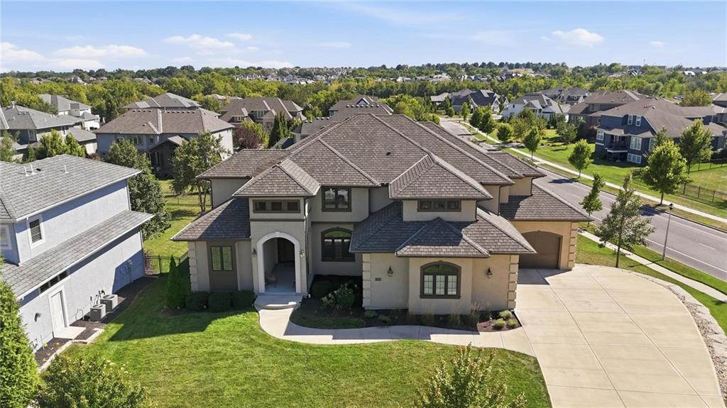 11315 W 166th Ter, Overland Park, KS 66221