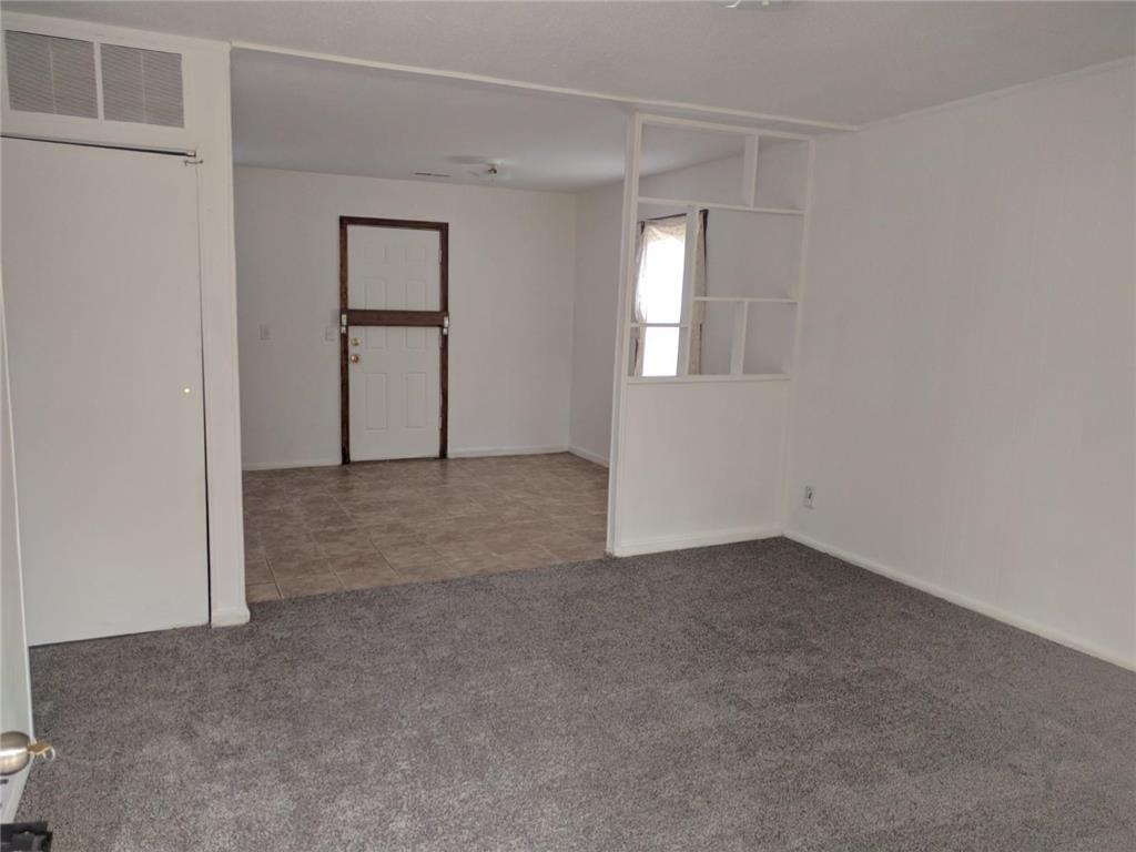 7800 E 51st St, Kansas City, MO 64129
