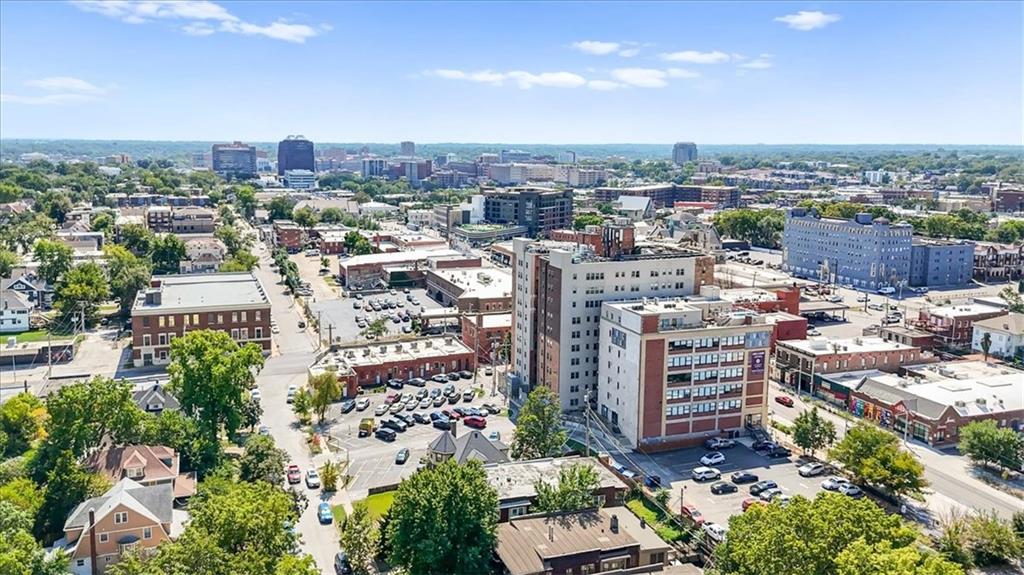 3820 Walnut St, Kansas City, MO 64111