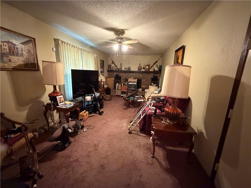 2331 Cleveland Ave, Kansas City, MO 64127