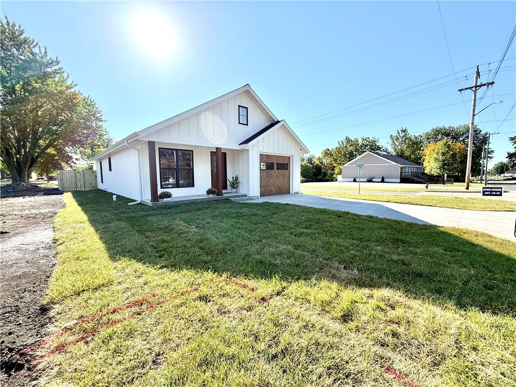 237 Cowgill St, Chillicothe, MO 64601