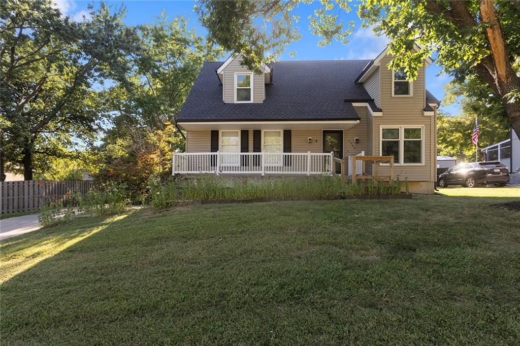 6902 Michael Ln, Pleasant Valley, MO 64068