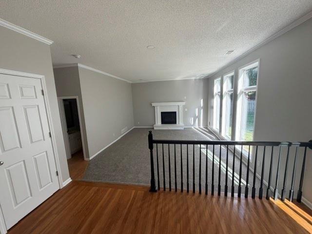 421 Stacey Dr, Lee's Summit, MO 64082