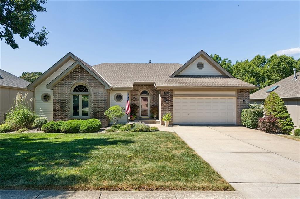 7418 N Prospect Ave, Gladstone, MO 64119