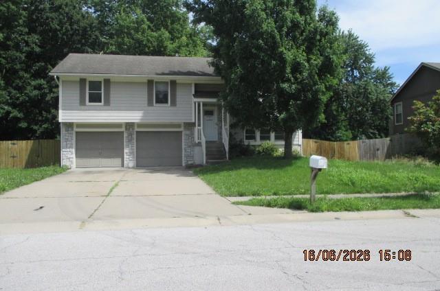 10507 N Central St N, Kansas City, MO 64155