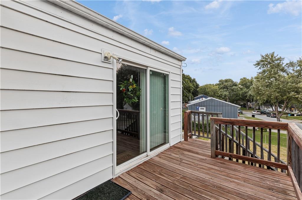 18210 E 17th St North Ct, Independence, MO 64058