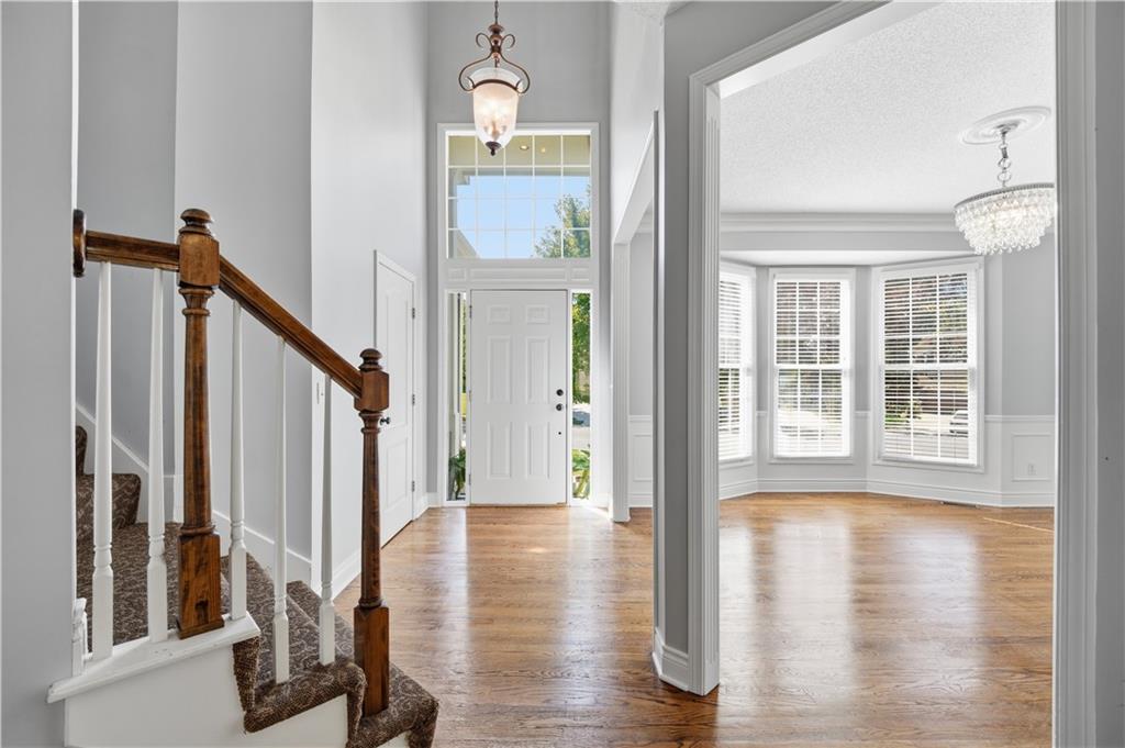 8018 W 122nd Ter, Overland Park, KS 66213