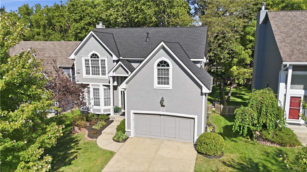 8018 W 122nd Ter, Overland Park, KS 66213